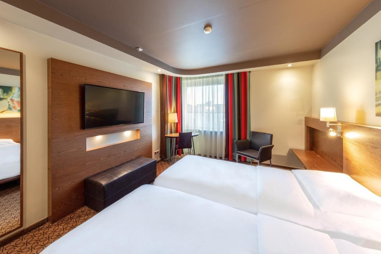 Отель Park Inn by Radisson Kaunas Каунас-15