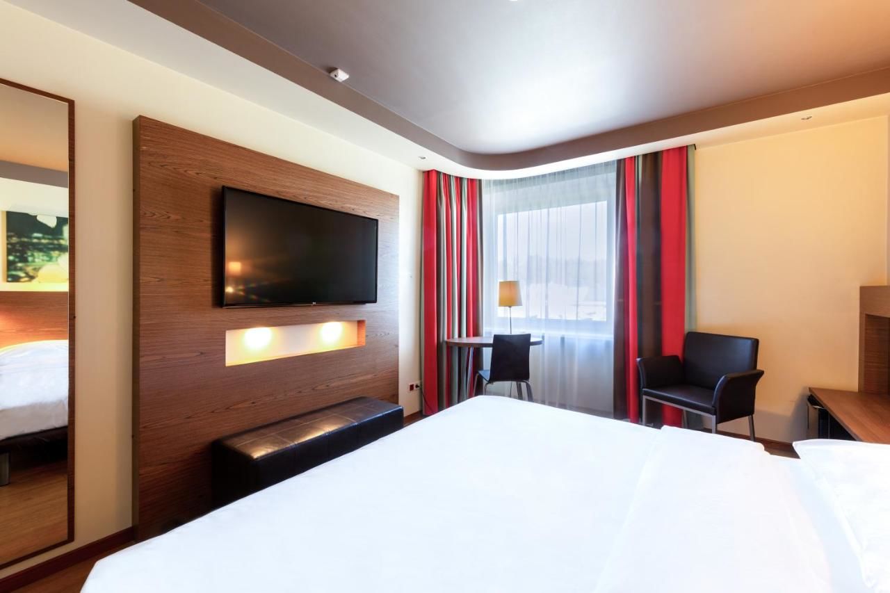 Отель Park Inn by Radisson Kaunas Каунас-9