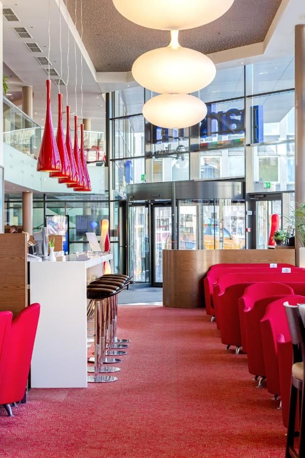Отель Park Inn by Radisson Kaunas Каунас-10